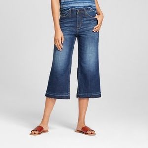 Universal Thread Wide Leg Crops